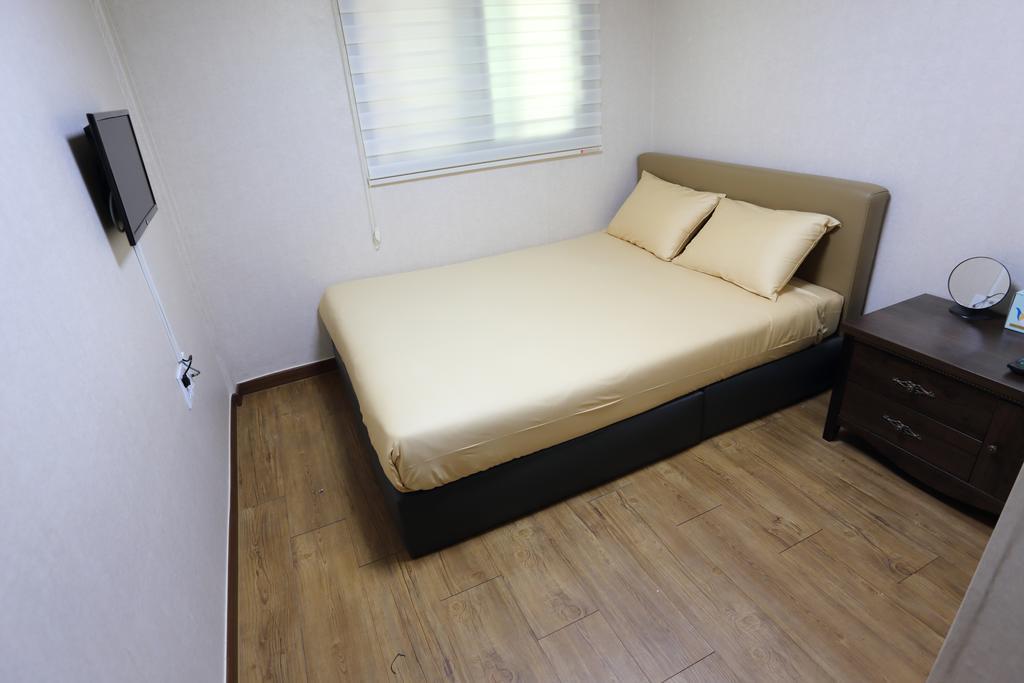 Myeongdong K Stay 2 Сеул Номер фото
